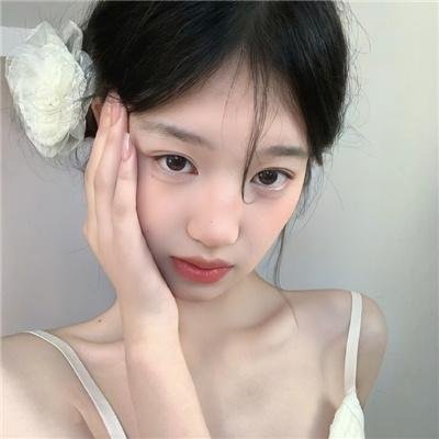 红发女郎