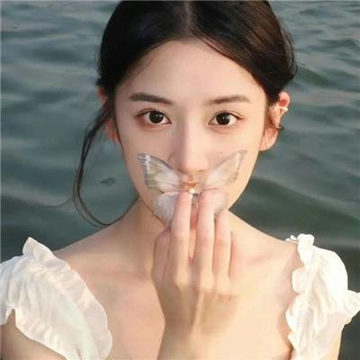 蔷薇少女